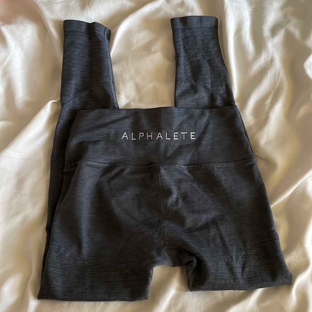 ALPHALETE LEGGINGS